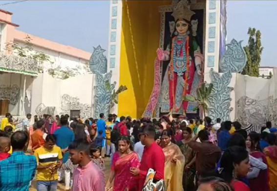 Agartala Ward No-40 draws public attention with 40 feet tall Saraswati idol Agartala Ward No-40 draws public attention with 40 feet tall Saraswati idol